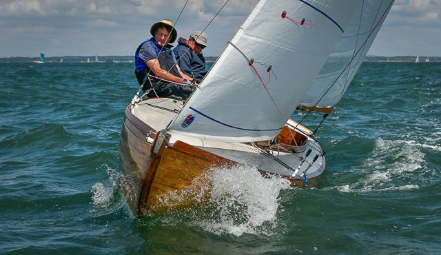  TJP8676